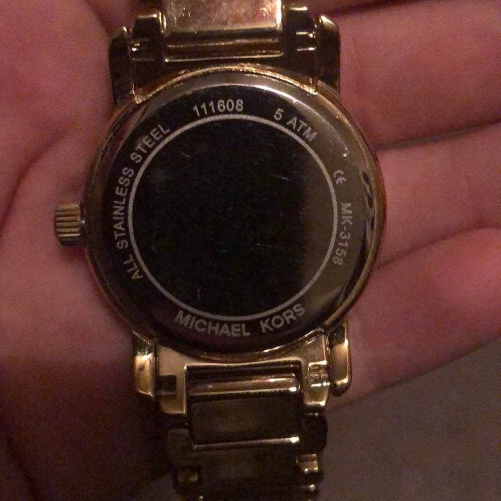 Michael Kors watch - Picture 8 of 8